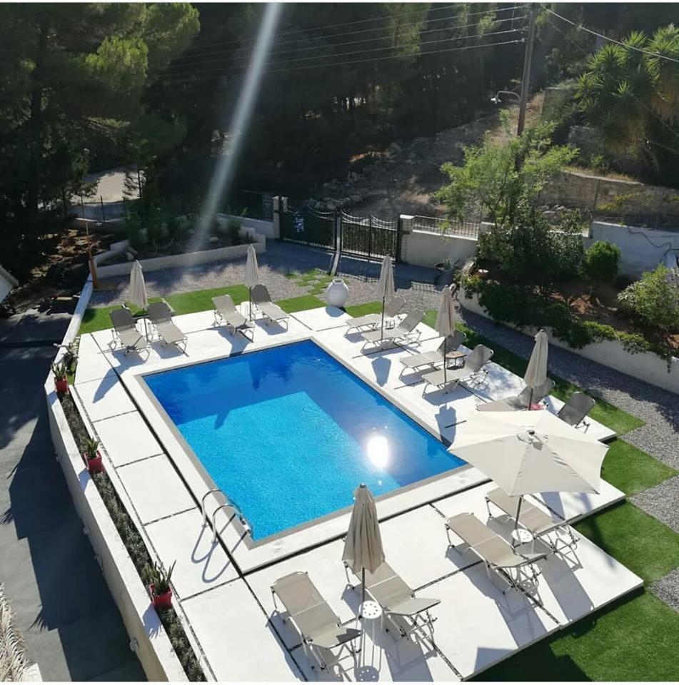 Pessada Bay Studios And Apartments Песада Экстерьер фото